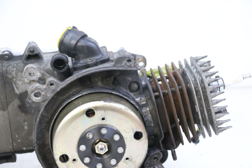 photo de MOTEUR PIAGGIO VESPA LX 2T 50 (2005 - 2013)