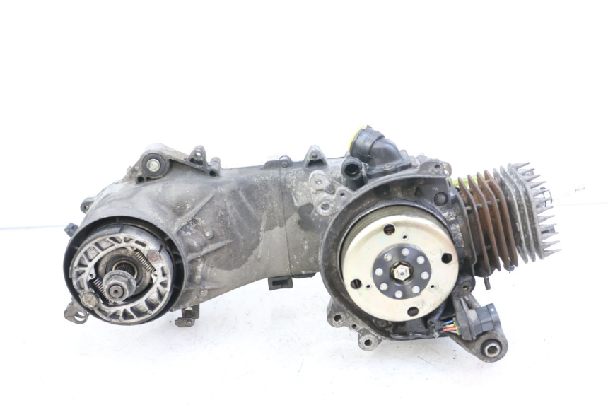 photo de MOTEUR PIAGGIO VESPA LX 2T 50 (2005 - 2013)