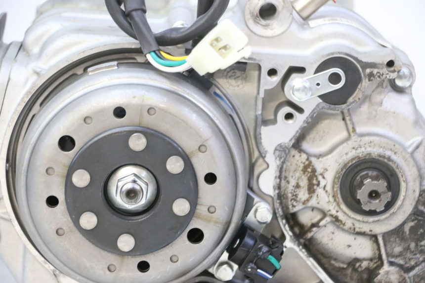 photo de MOTEUR APOLLO RFZ 150