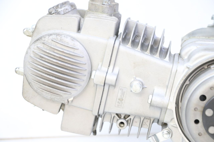 photo de MOTEUR APOLLO RFZ 150