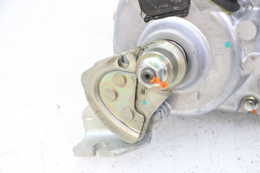 photo de MOTEUR ROLL LOCK PIAGGIO MP3 HPE 310 (2024 - 2025)
