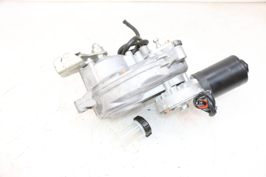 photo de MOTEUR ROLL LOCK PIAGGIO MP3 HPE 300 (2019 - 2026) - Gros plan technique