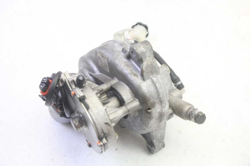 photo de MOTEUR ROLL LOCK PIAGGIO MP3 LT 400 (2007 - 2012) - État de surface