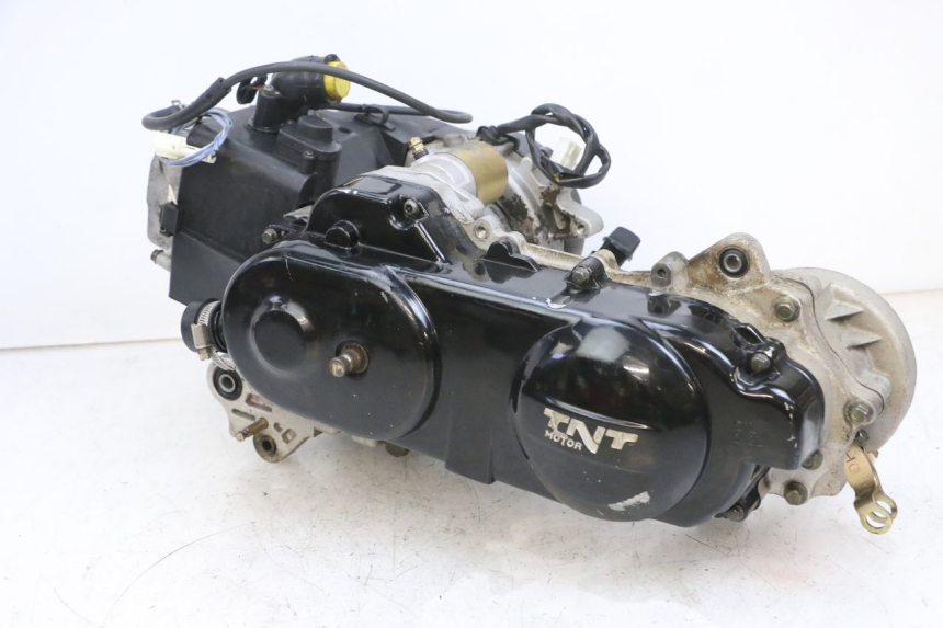 photo de MOTEUR TNT MOTOR ROMA 10' 4T 50 (2019 - 2022) - Vue d’ensemble