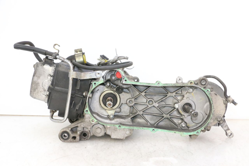 photo de MOTEUR HONDA SCV LEAD 100 (2003 - 2007)