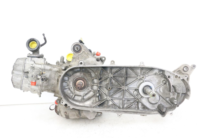 photo de MOTEUR SUZUKI BURGMAN 125 (2007 - 2014)