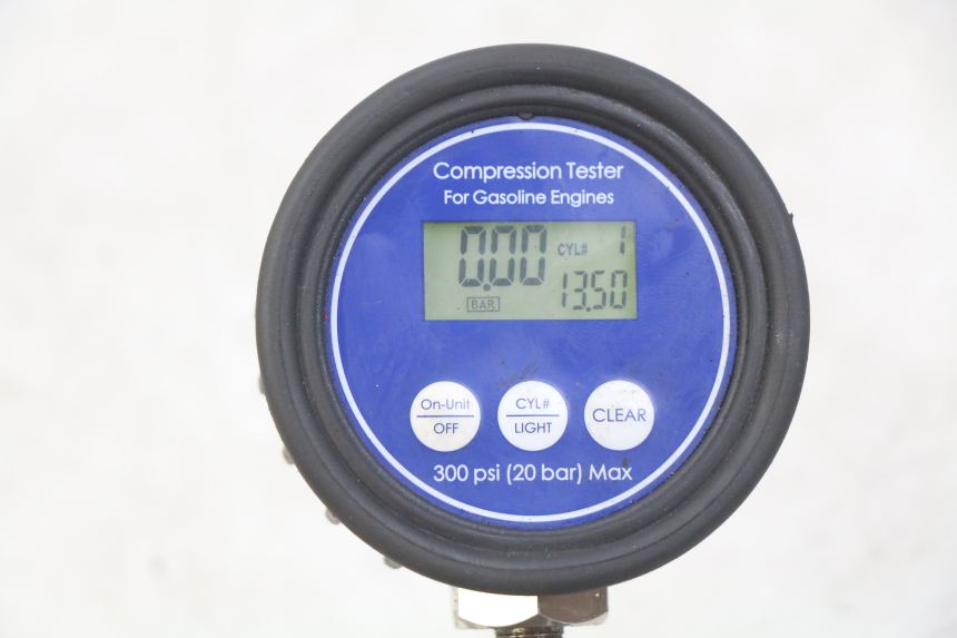 photo de MOTEUR SUZUKI UH BURGMAN 125 (2002 - 2006)