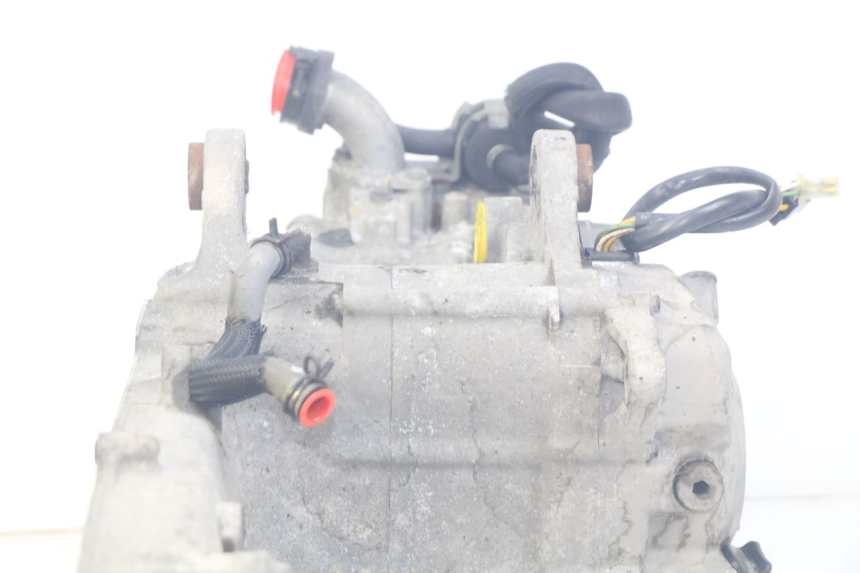 photo de MOTEUR SUZUKI UH BURGMAN 125 (2002 - 2006)