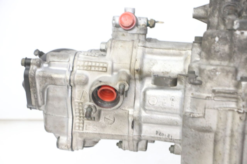 photo de MOTEUR SUZUKI UH BURGMAN 125 (2002 - 2006)