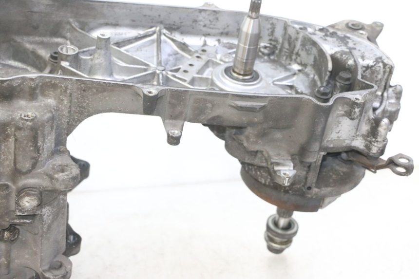 photo de MOTEUR SUZUKI UH BURGMAN 125 (2002 - 2006)