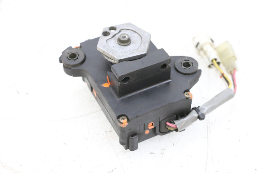 photo de MOTEUR VALVE ECHAPPEMENT SUZUKI GSXR GSX-R 1000 (2003 - 2004) - Détails caractéristiques