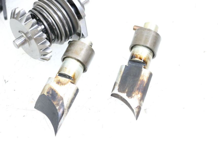 photo de MOTEUR VALVE ECHAPPEMENT KAWASAKI KX 85 (2014 - 2021)