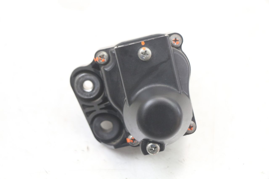 photo de MOTEUR VALVE ECHAPPEMENT YAMAHA FZ1 FAZER 1000 (2007 - 2009)