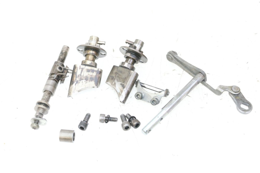 photo de MOTEUR VALVE ECHAPPEMENT YAMAHA YZ 125 (1998 - 2005)