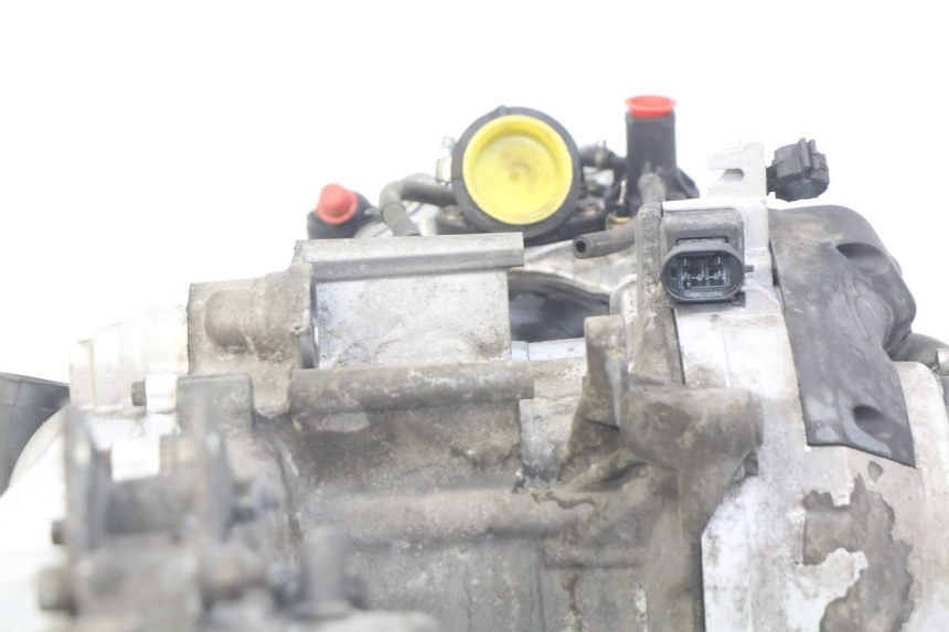 photo de MOTEUR PIAGGIO VESPA GRANTURISMO 125 (2003 - 2007)