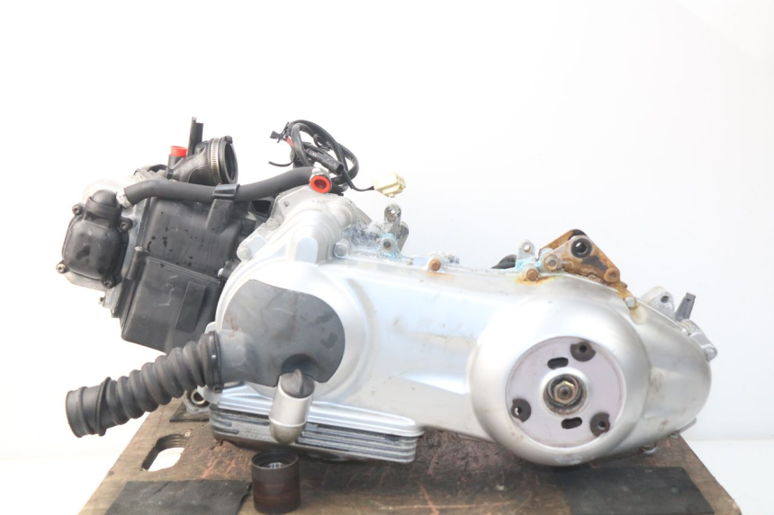 photo de MOTEUR PIAGGIO VESPA LX IE 125 (2010 - 2012)