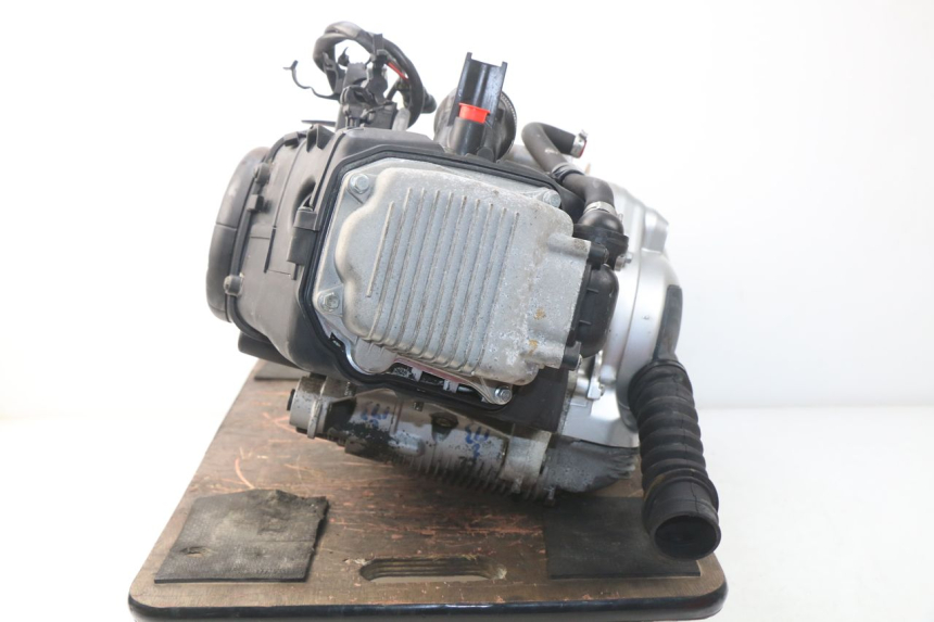 photo de MOTEUR PIAGGIO VESPA LX IE 125 (2010 - 2012)