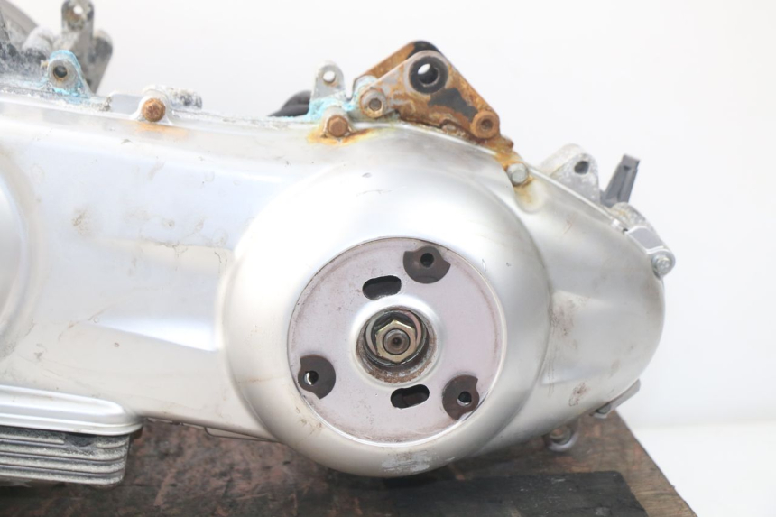 photo de MOTEUR PIAGGIO VESPA LX IE 125 (2010 - 2012)