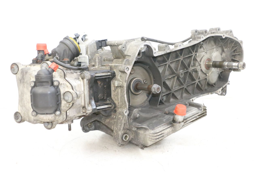 photo de MOTEUR PIAGGIO X8 125 (2004 - 2007) - Vue principale