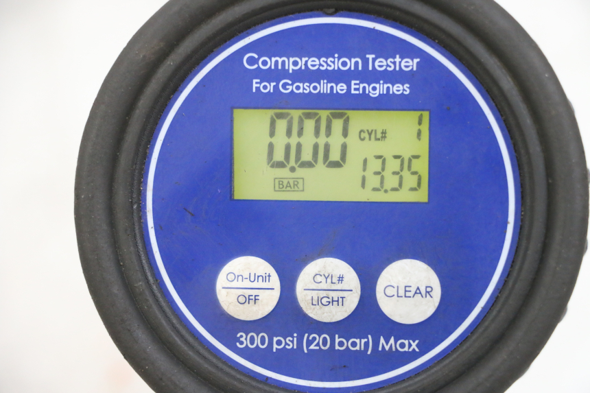 photo de MOTEUR PIAGGIO X8 125 (2004 - 2007) - Gros plan technique