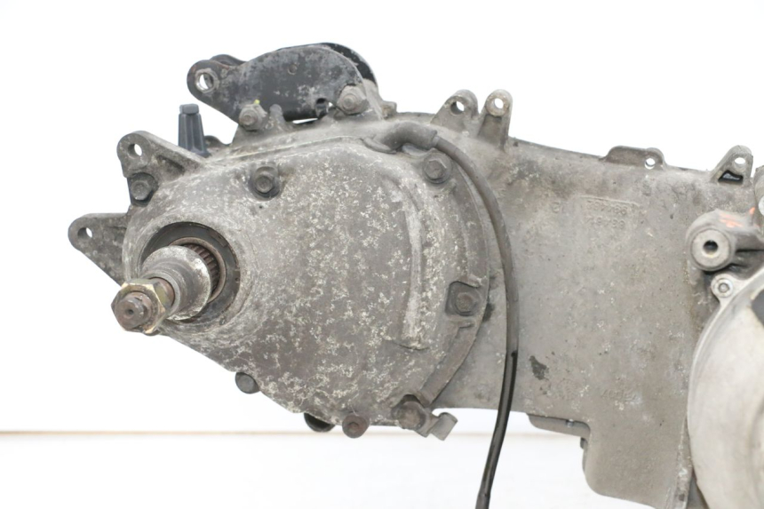 photo de MOTEUR PIAGGIO X8 125 (2004 - 2007) - Inspection visuelle