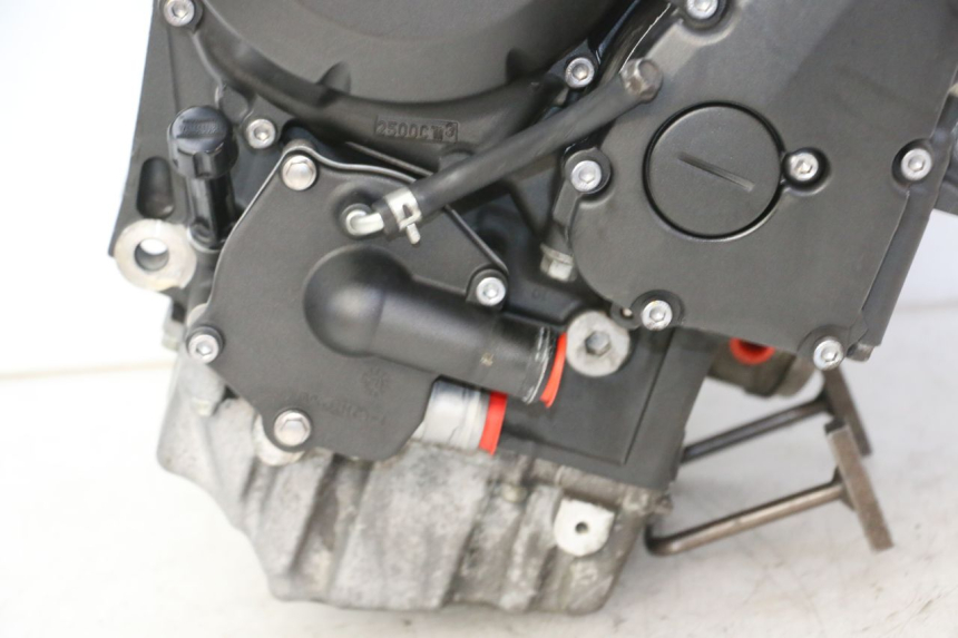 photo de MOTEUR YAMAHA XJ6 ABS 600 (2008 - 2016)