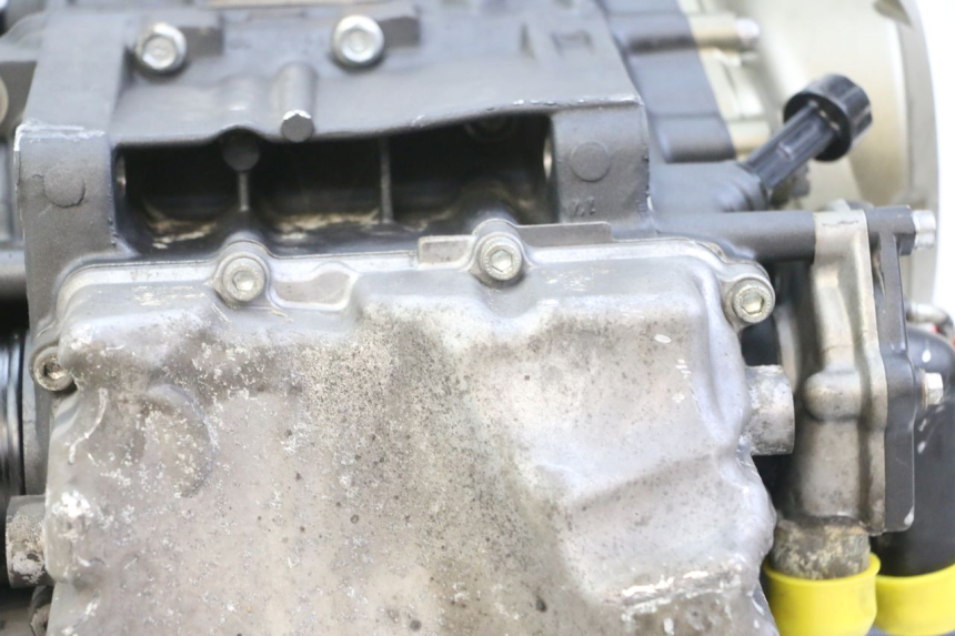 photo de MOTEUR YAMAHA XJ6 ABS 600 (2008 - 2016)