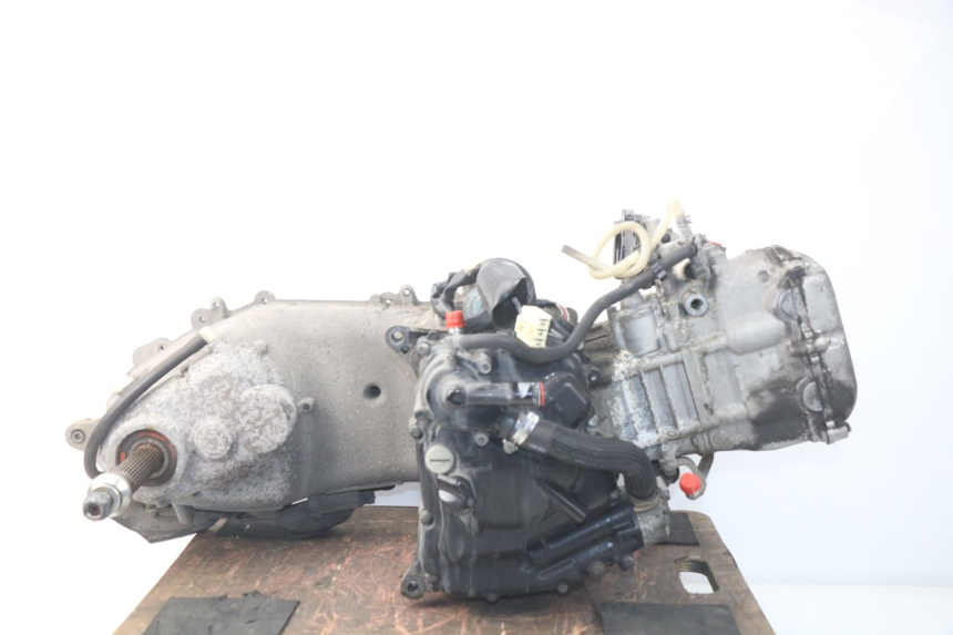 photo de MOTEUR YAMAHA YP X-MAX XMAX 400 (2014 - 2017)