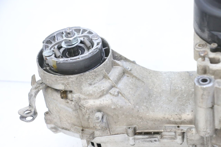 photo de MOTEUR PIAGGIO ZIP 4T 50 (2018 - 2020) - Gros plan technique