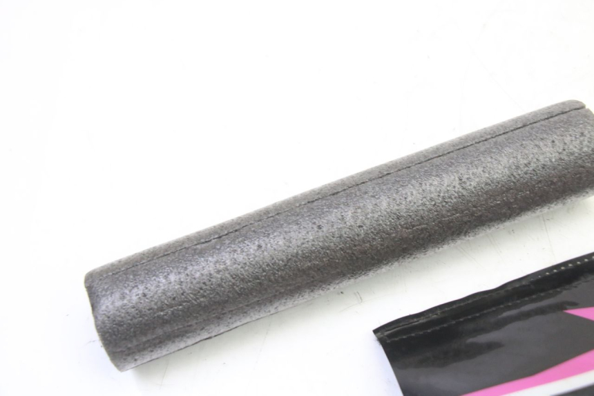 photo de MOUSSE DE GUIDON APOLLO RFZ 150