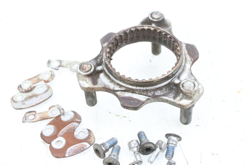 photo de MOYEU ROUE ARRIERE SUZUKI BURGMAN 650 (2013 - 2020)