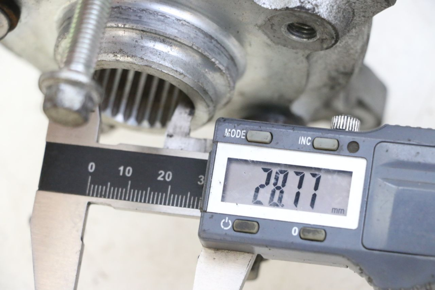 photo de MOYEU ROUE ARRIERE PIAGGIO MP3 500 (2014 - 2016)