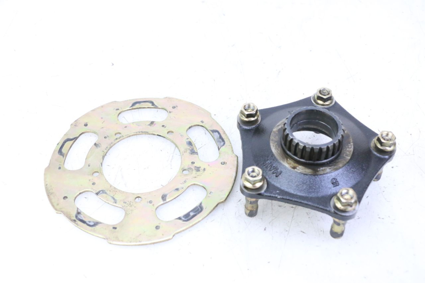 photo de MOYEU ROUE ARRIERE HONDA NTV DEAUVILLE 650 (2001 - 2006)