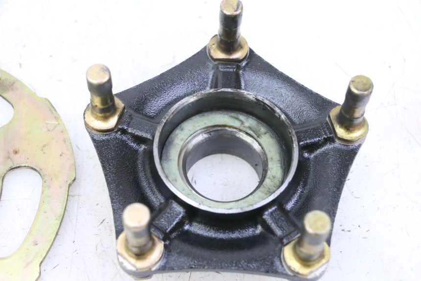 photo de MOYEU ROUE ARRIERE HONDA NTV DEAUVILLE 650 (2001 - 2006)