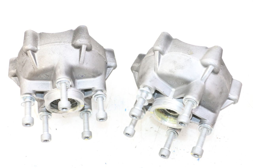 photo de MOYEU ROUE AVANT PIAGGIO MP3 HPE 310 (2024 - 2025)