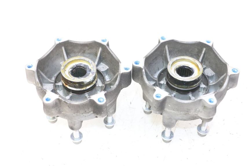 photo de MOYEU ROUE AVANT PIAGGIO MP3 HPE 310 (2024 - 2025)