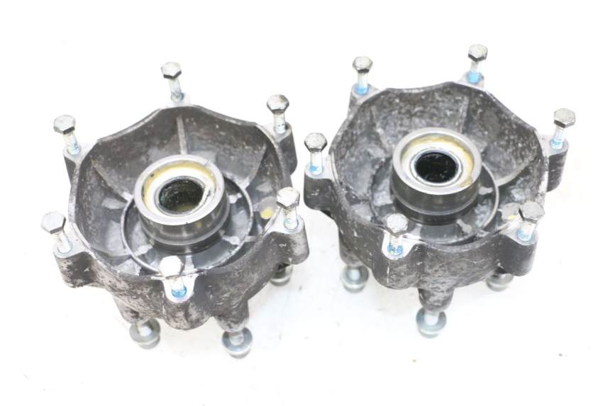 photo de MOYEU ROUE AVANT PIAGGIO MP3 HPE 300 (2019 - 2026) - Détail de la pièce