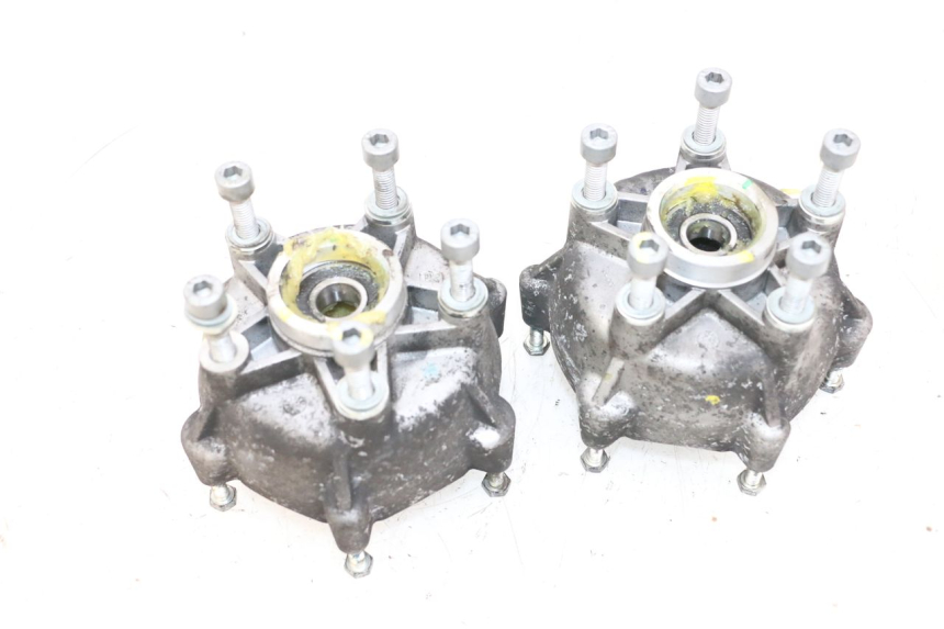 photo de MOYEU ROUE AVANT PIAGGIO MP3 HPE 300 (2019 - 2026) - Vue d’ensemble