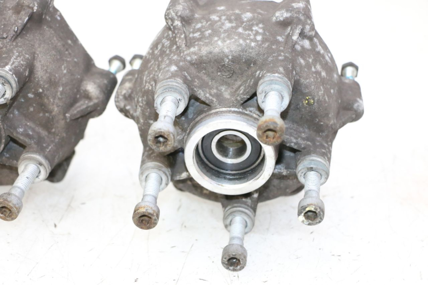 photo de MOYEU ROUE AVANT PIAGGIO MP3 500 (2011 - 2015)