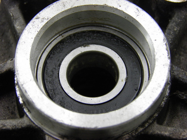 photo de MOYEU ROUE AVANT PIAGGIO MP3 RL 125 (2008 - 2009) - Zoom état d’usage