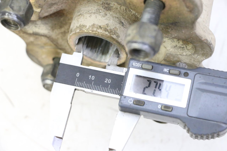 photo de MOYEU ROUE AVANT YAMAHA YFM BRUIN 350 (2003 - 2009)