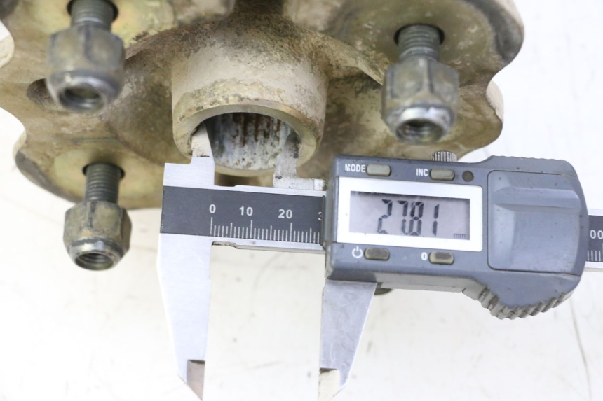 photo de MOYEU ROUE AVANT YAMAHA YFM BRUIN 350 (2003 - 2009)