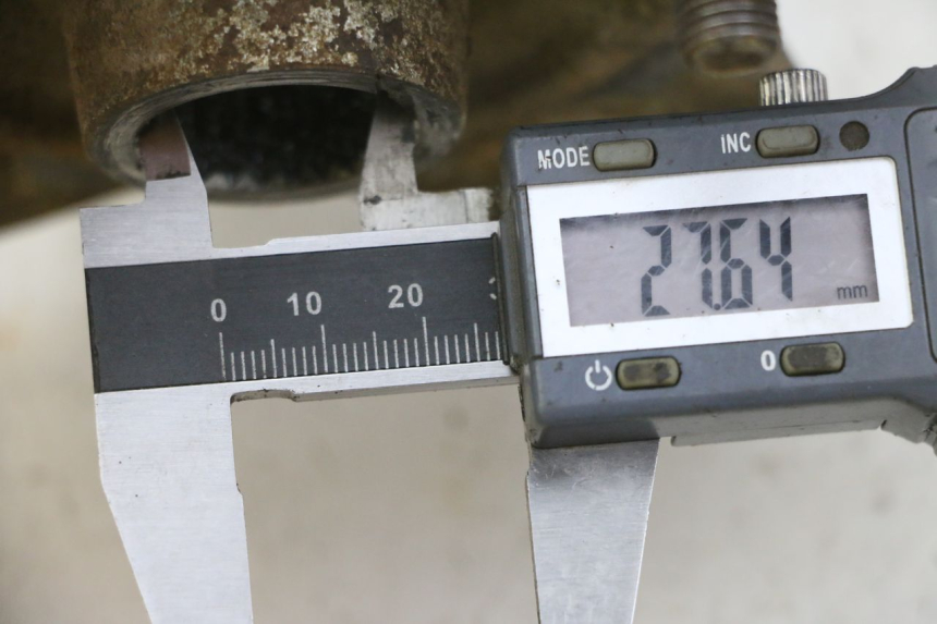 photo de MOYEU ROUE AVANT YAMAHA YFM GRIZZLY 550 (2008 - 2015)