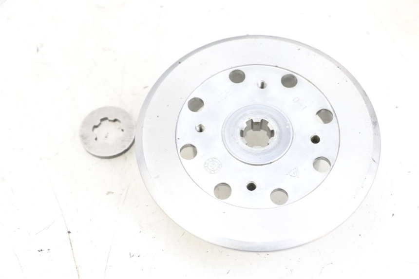 photo de NOIX EMBRAYAGE KSR TR SM 50 (2015 - 2018) - Zoom état d’usage