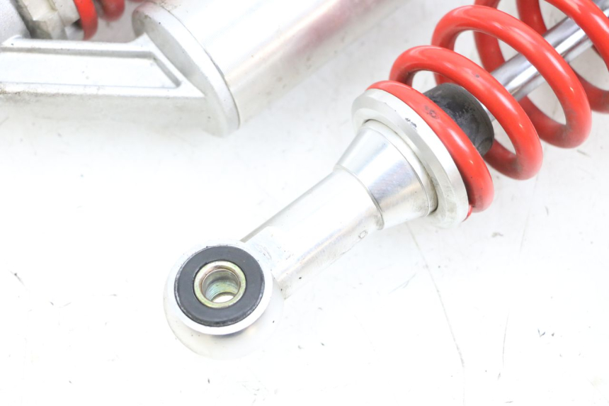 photo de PAIRE AMORTISSEUR ARRIERE KSR CODE 125 (2018 - 2020) - Vue rapprochée