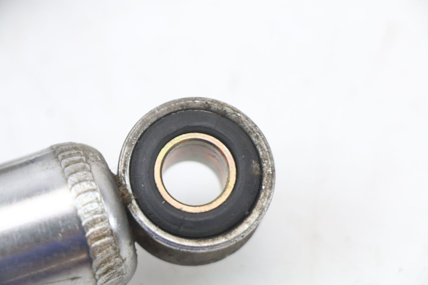 photo de PAIRE AMORTISSEUR ARRIERE SUZUKI GN 125 (1997 - 2000)