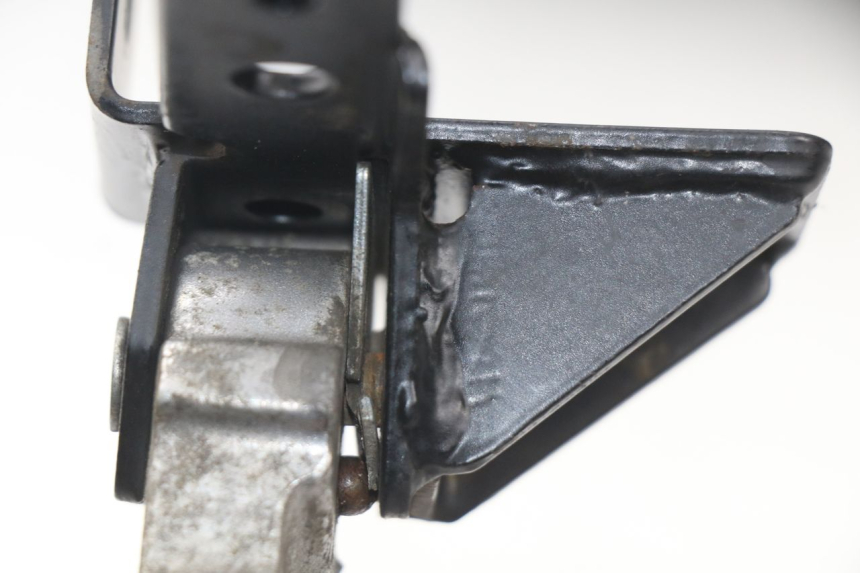 photo de PAIRE CALE PIED ARRIERE PEUGEOT CITYSTAR 50 (2013 - 2017)