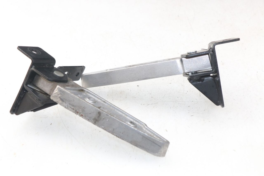 photo de PAIRE CALE PIED ARRIERE PEUGEOT CITYSTAR 50 (2013 - 2017)