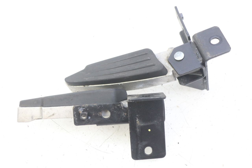 photo de PAIRE CALE PIED ARRIERE PEUGEOT CITYSTAR IE 2T 50 (2018 - 2021)