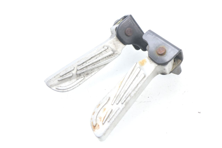 photo de PAIRE CALE PIED ARRIERE SYM FIDDLE 3 III 50 (2014 - 2020)